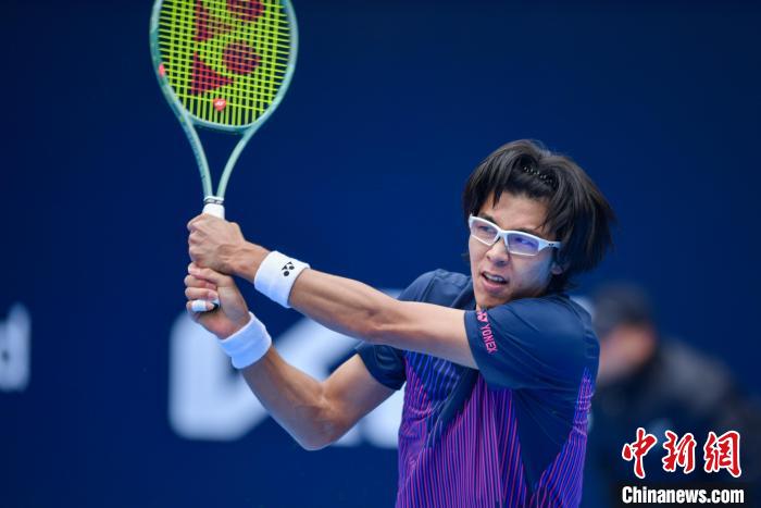 2025澳网亚太区外卡赛：前澳网四强郑泫在成都遭