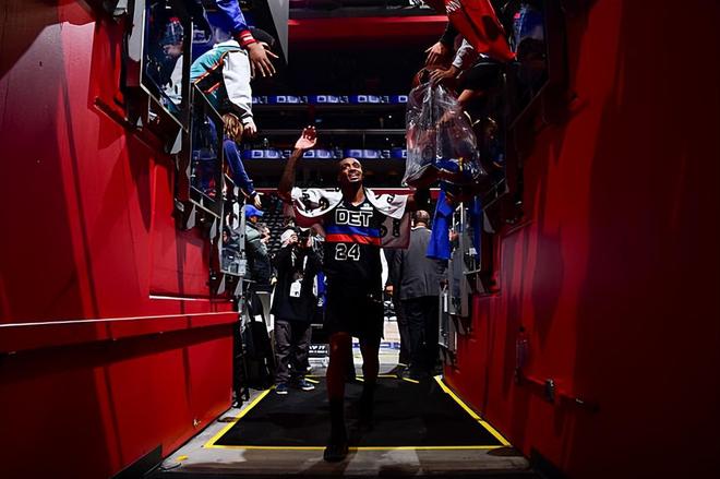 底特律活塞力克金州勇士 詹金斯准三双助队登顶