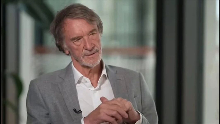 曼联争夺诺丁汉森林中场安德森 面临曼城激烈竞