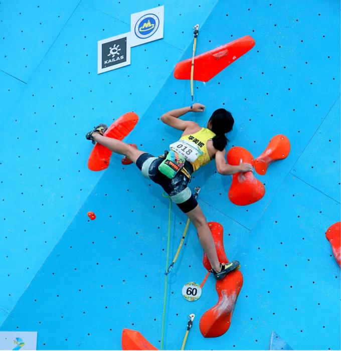 第二届全国攀岩冠军赛在全南县攀岩小镇盛大开